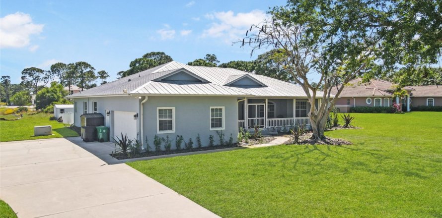 Casa en Fort Pierce, Florida 4 dormitorios, 236.99 m2 № 1175355