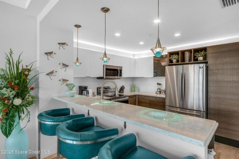 Condo in Merrit Island, Florida, 3 bedrooms  № 1829738 - photo 9