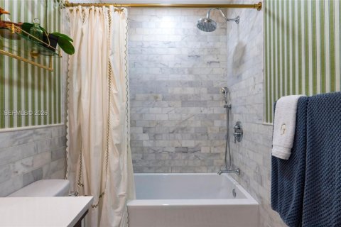 Touwnhouse à vendre à Plantation, Floride: 3 chambres, 188.5 m2 № 1995802 - photo 20