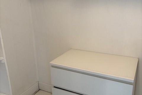 Condo in North Miami, Florida, 1 bedroom № 2083087 - photo 11