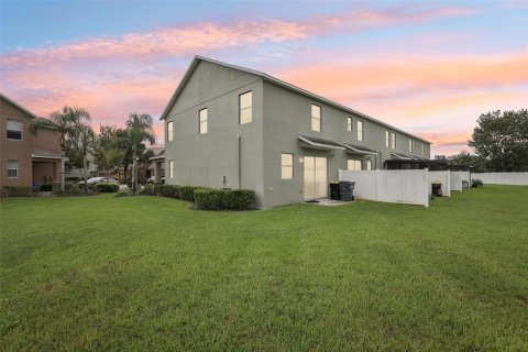 Adosado en venta en Lakeland, Florida, 3 dormitorios, 133.22 m2 № 1906246 - foto 2