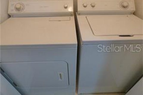 Copropriété à vendre à Orlando, Floride: 1 chambre, 79.99 m2 № 2205833 - photo 13