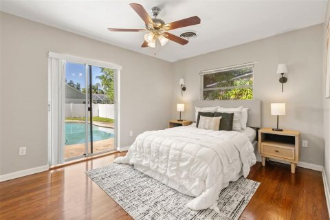 House in Orlando, Florida 3 bedrooms, 136.75 sq.m. № 2196638 - photo 22