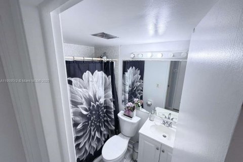 Copropriété à vendre à Deerfield Beach, Floride: 2 chambres, 97.55 m2 № 1965187 - photo 14