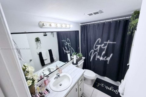 Copropriété à vendre à Deerfield Beach, Floride: 2 chambres, 97.55 m2 № 1965187 - photo 15