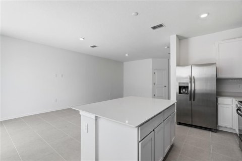 Townhouse in Kissimmee, Florida 3 bedrooms, 156.91 sq.m. № 2207952 - photo 7