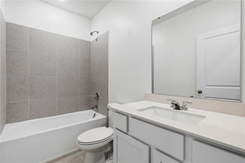 Townhouse in Kissimmee, Florida 3 bedrooms, 156.91 sq.m. № 2207952 - photo 14