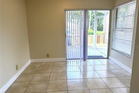 Adosado en alquiler en Lutz, Florida, 2 dormitorios, 86.4 m2 № 2116015 - foto 8
