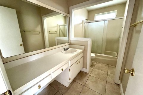 Adosado en alquiler en Lutz, Florida, 2 dormitorios, 86.4 m2 № 2116015 - foto 11