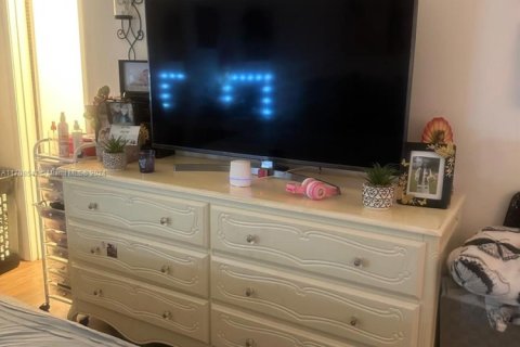 Condo in Homestead, Florida, 2 bedrooms  № 1461102 - photo 5