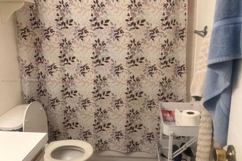 Condo in Homestead, Florida, 2 bedrooms  № 1461102 - photo 6