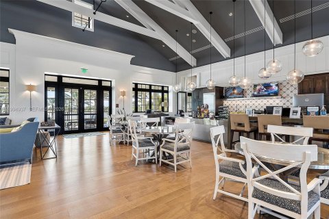 Townhouse in Loxahatchee Groves, Florida 4 bedrooms, 214.79 sq.m. № 2062733 - photo 23