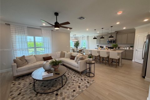 Townhouse in Loxahatchee Groves, Florida 4 bedrooms, 214.79 sq.m. № 2062733 - photo 9