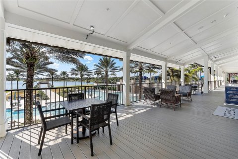 Townhouse in Loxahatchee Groves, Florida 4 bedrooms, 214.79 sq.m. № 2062733 - photo 20