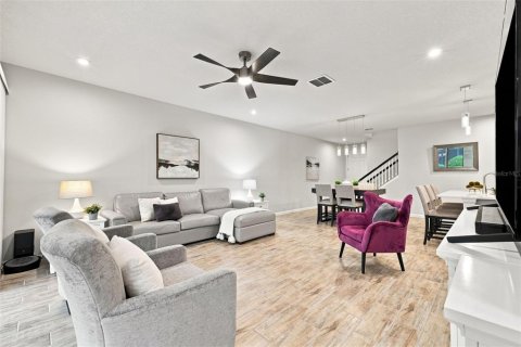 Touwnhouse à louer à Lutz, Floride: 3 chambres, 208.38 m2 № 2398514 - photo 16