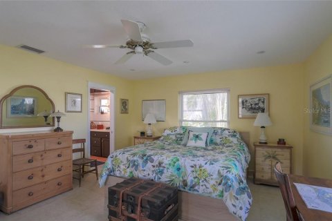 House in Bradenton, Florida 2 bedrooms, 83.52 sq.m. № 212930 - photo 14