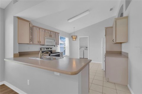 Casa en venta en Clermont, Florida, 2 dormitorios, 159.42 m2 № 1829379 - foto 20