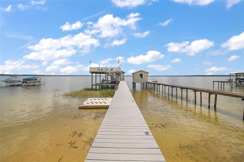 House in Ocklawaha, Florida 4 bedrooms, 192.31 sq.m. № 1815899 - photo 29
