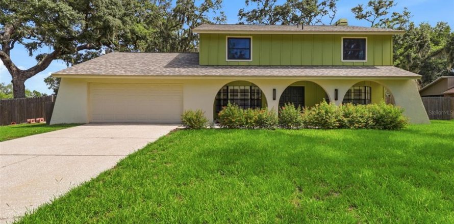 Casa en Brandon, Florida 4 dormitorios, 229 m2 № 2225469
