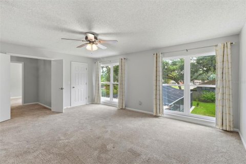 Casa en venta en Brandon, Florida, 4 dormitorios, 229 m2 № 2225469 - foto 28