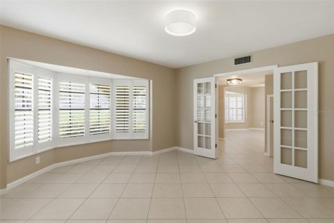 Casa en venta en Brandon, Florida, 4 dormitorios, 229 m2 № 2225469 - foto 8