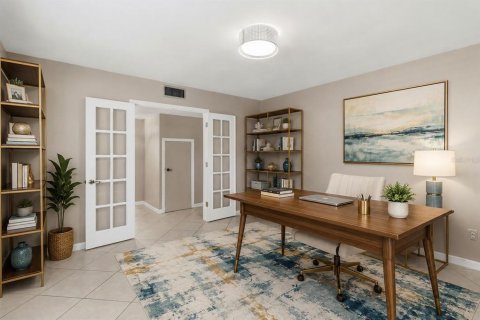 Casa en venta en Brandon, Florida, 4 dormitorios, 229 m2 № 2225469 - foto 9