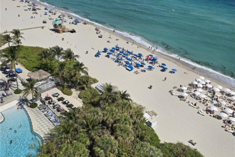Copropriété à vendre à Sunny Isles Beach, Floride: 2 chambres, 111.58 m2 № 2260064 - photo 3