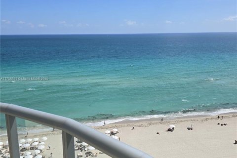 Copropriété à vendre à Sunny Isles Beach, Floride: 2 chambres, 111.58 m2 № 2260064 - photo 5