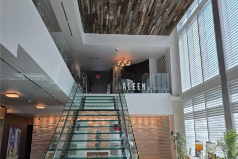 Copropriété à vendre à Sunny Isles Beach, Floride: 2 chambres, 111.58 m2 № 2260064 - photo 11