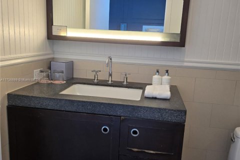 Copropriété à vendre à Sunny Isles Beach, Floride: 2 chambres, 111.58 m2 № 2260064 - photo 25