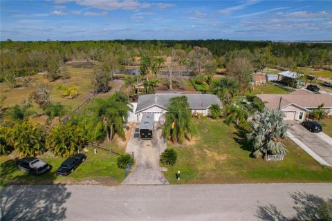 Casa en venta en Frostproof, Florida, 3 dormitorios, 146.6 m2 № 1537563 - foto 2