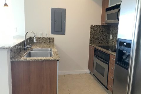 Copropriété à louer à Miami, Floride: 1 chambre, 61.04 m2 № 2076663 - photo 26