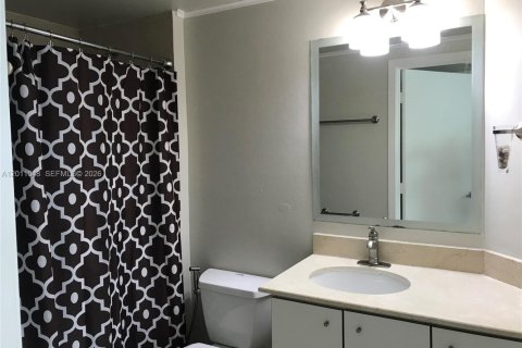 Copropriété à louer à Miami, Floride: 1 chambre, 61.04 m2 № 2076663 - photo 17