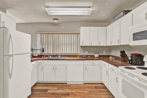 Casa en venta en Kissimmee, Florida, 3 dormitorios, 147.34 m2 № 1909823 - foto 16