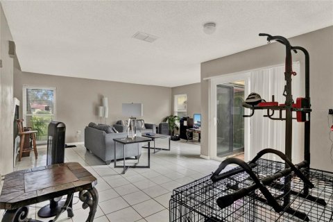 Casa en venta en Kissimmee, Florida, 3 dormitorios, 147.34 m2 № 1909823 - foto 8