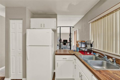 Casa en venta en Kissimmee, Florida, 3 dormitorios, 147.34 m2 № 1909823 - foto 13