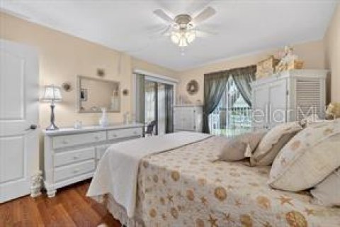 Copropriété à vendre à Tarpon Springs, Floride: 1 chambre, 62.15 m2 № 2156849 - photo 15