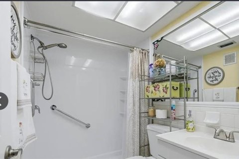Copropriété à vendre à Tarpon Springs, Floride: 1 chambre, 62.15 m2 № 2156849 - photo 9