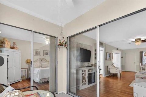 Copropriété à vendre à Tarpon Springs, Floride: 1 chambre, 62.15 m2 № 2156849 - photo 7