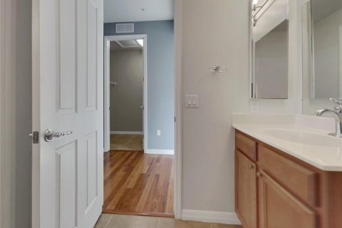 Touwnhouse à vendre à Sarasota, Floride: 3 chambres, 189.99 m2 № 1588603 - photo 11