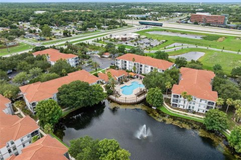 Condominio en venta en Orlando, Florida, 1 dormitorio, 62.43 m2 № 2200959 - foto 24