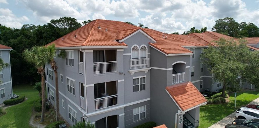 Condominio en Tampa, Florida, 1 dormitorio  № 1679195