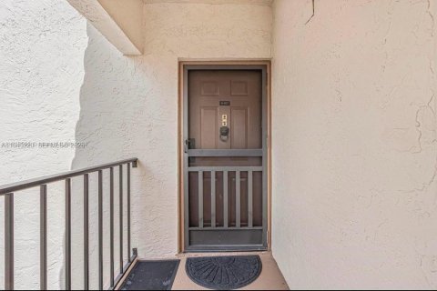 Condo in Boca Raton, Florida, 2 bedrooms  № 2002216 - photo 3