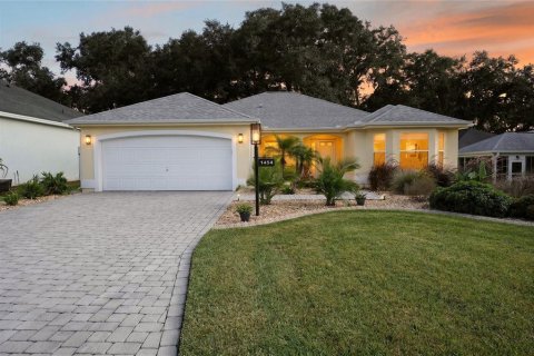 Casa en The Villages, Florida 3 dormitorios, 201.97 m2 № 2378078