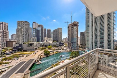 Appartement à louer à Miami, Floride: 2 chambres, 97.36 m2 № 2046307 - photo 19