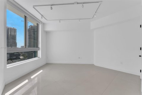 Appartement à louer à Miami, Floride: 2 chambres, 97.36 m2 № 2046307 - photo 25