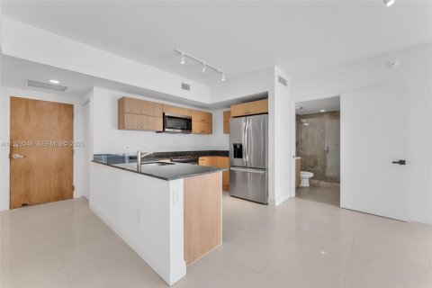 Appartement à louer à Miami, Floride: 2 chambres, 97.36 m2 № 2046307 - photo 9