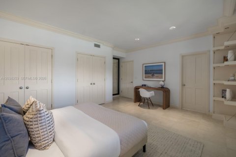Casa en alquiler en Miami Beach, Florida, 6 dormitorios, 616.59 m2 № 2085887 - foto 27