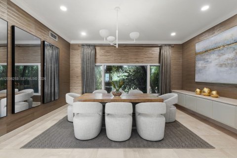 Casa en alquiler en Miami Beach, Florida, 6 dormitorios, 616.59 m2 № 2085887 - foto 13