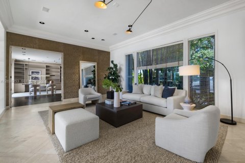 Casa en alquiler en Miami Beach, Florida, 6 dormitorios, 616.59 m2 № 2085887 - foto 22